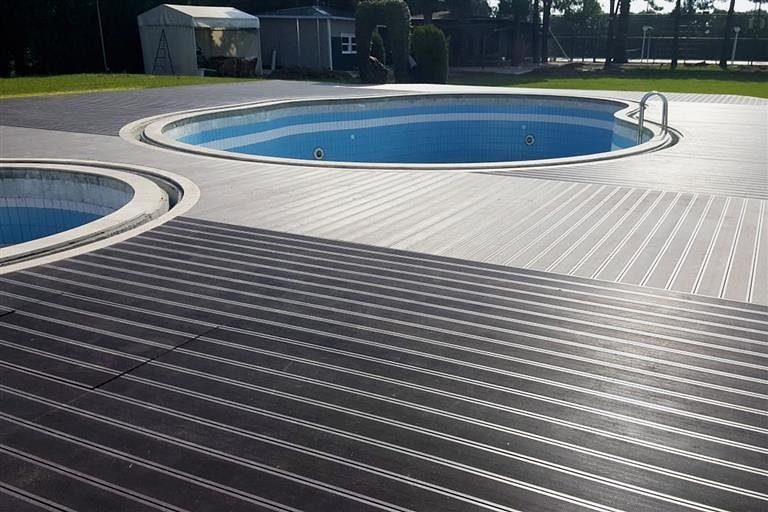 Yalova Aksa Yapı Kimyasalları Havuz Kenarı Kompozit Deck Zemin Kaplama.